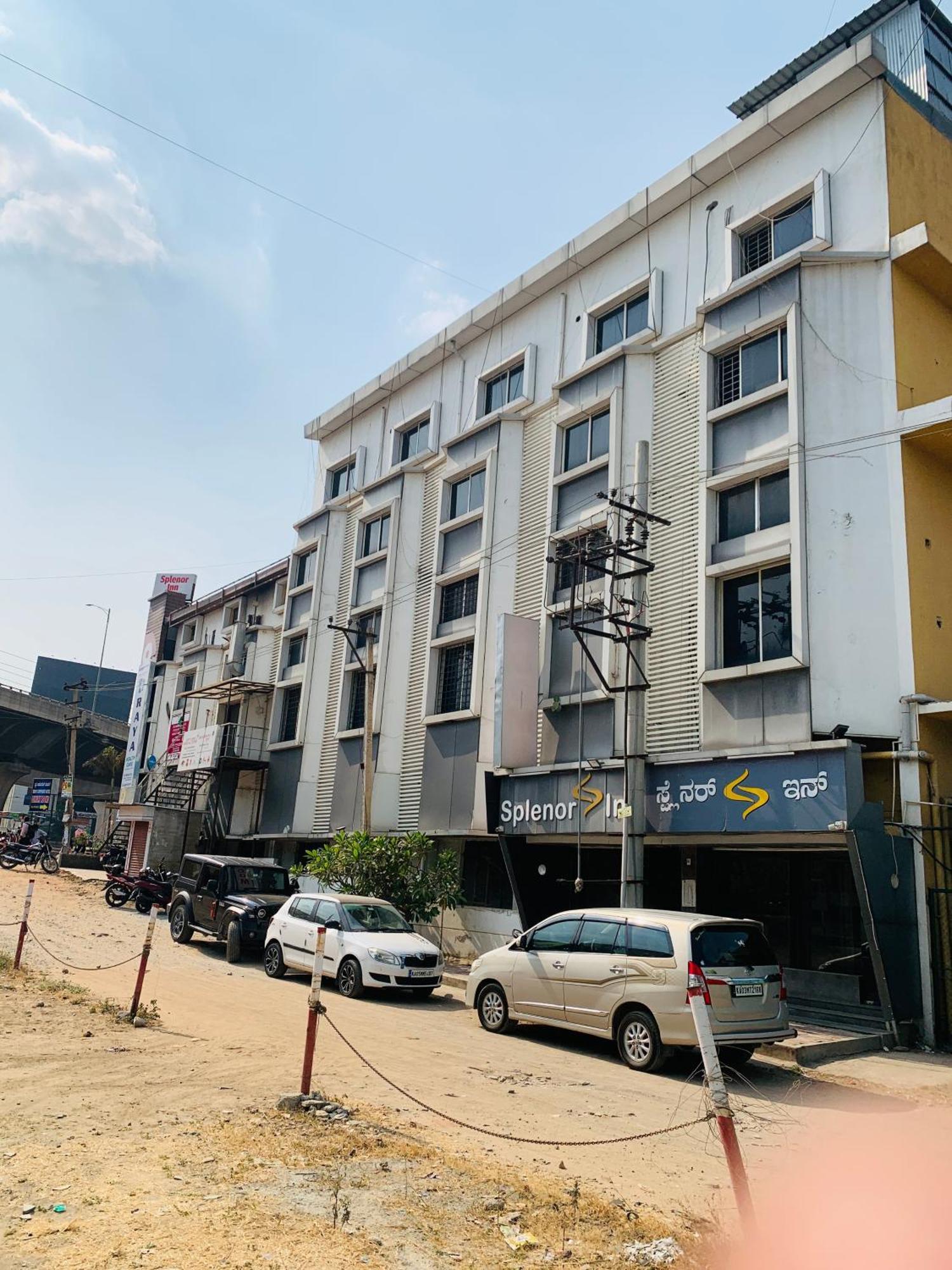 Western Silicon Hotel Kammasandra Extérieur photo