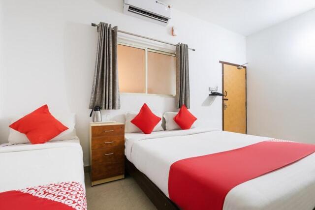 Western Silicon Hotel Kammasandra Extérieur photo